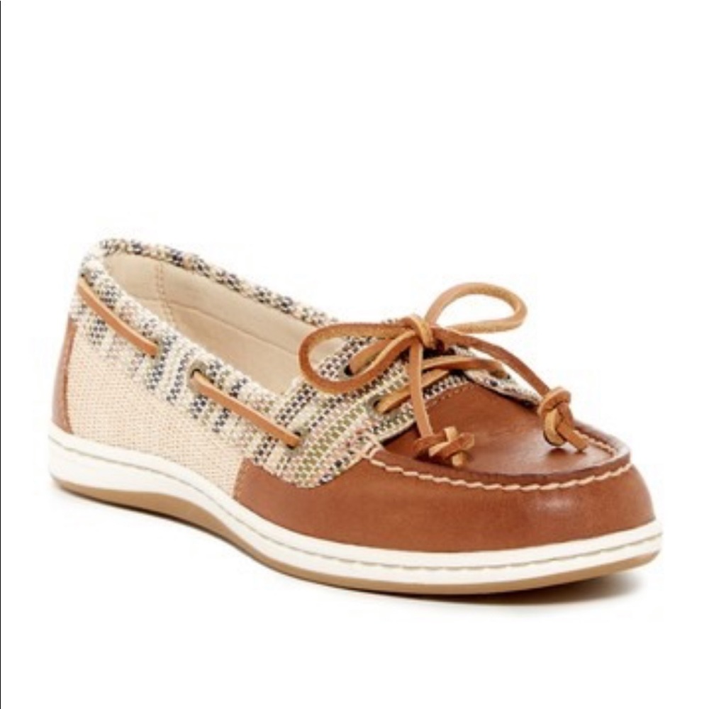 Sperry topsiders